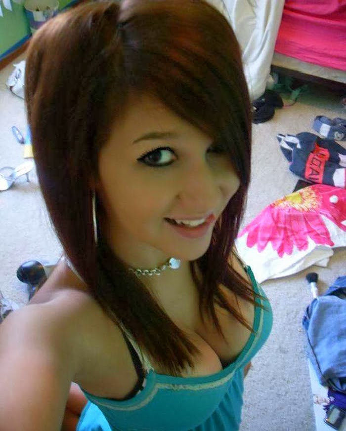Young girls boobs and pussy - Naked Images Teen upskirt pictures